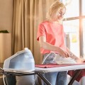 Żelazko z generatorem pary Stacja parowa Braun CareStyle 3 IS3231 GY