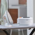 Żelazko z generatorem pary Stacja parowa Braun CareStyle Compact IS2561 WH