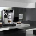 Ekspres ciśnieniowy do kawy z młynkiem pojemnik Delonghi ECAM550.65.SB