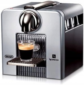 Ekspres do kawy na kapsułki Nespresso Le Cube DeLonghi EN185.M (Outlet)