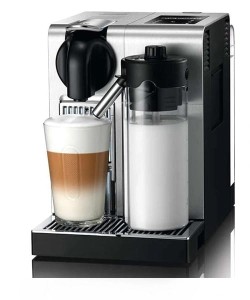 Ekspres do kawy na kapsułki DeLonghi Nespresso EN750.MB (Outlet)